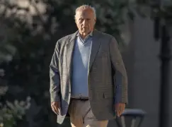 Tom Girardi, 86-year-old disbarred lawyer, begins prison sentence as dementia worsens
